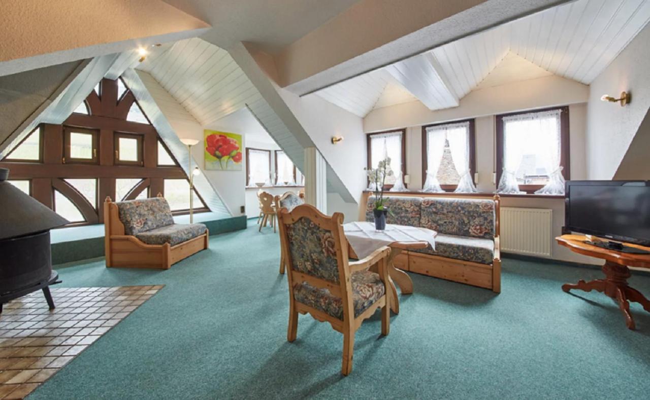 Gaestehaus Zur Traube Reil Exteriér fotografie